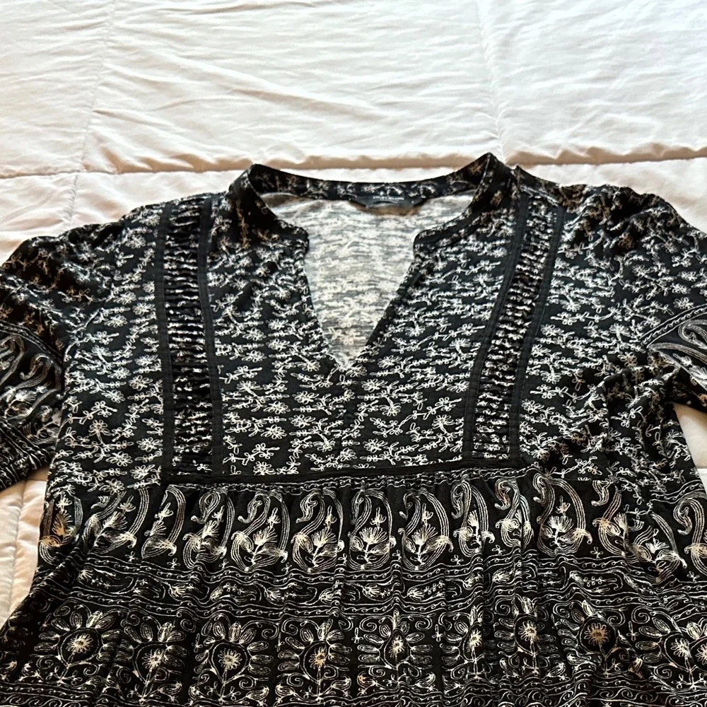 Top - Picture 3 of 3